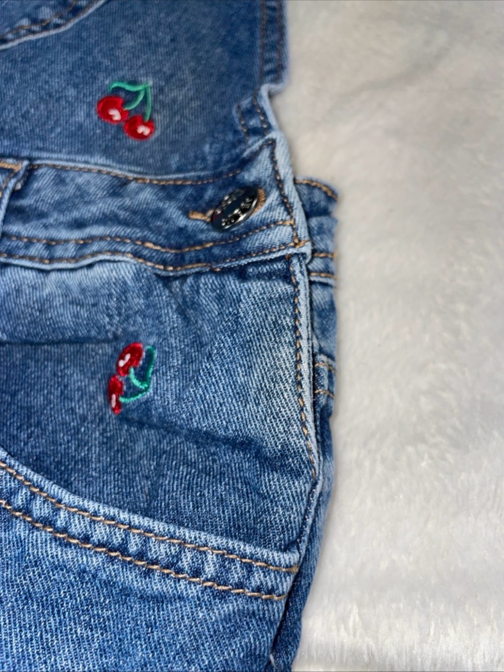 Gogo Jeans Women’s Size Med Blue Denim Overalls With Embroidered Red Cherries - Picture 3 of 16